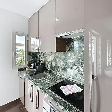Apartment One Bedroom On La Croisette - Sea View *