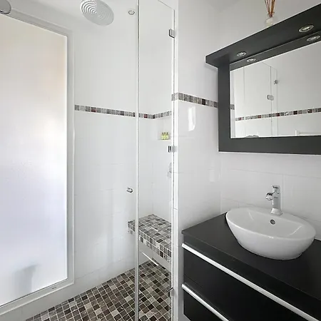 One Bedroom On La Croisette - Sea View Cannes