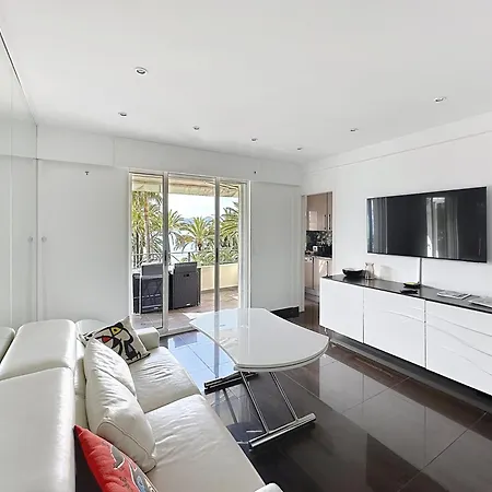 One Bedroom On La Croisette - Sea View Apartamento *
